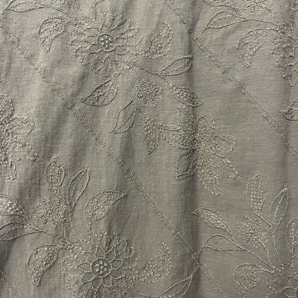 🍃 Sage Colored Camisole Blouse from LOFT, Size L - Picture 2 of 5